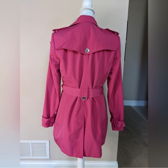 Ladies Calvin Klein trench coat. - Picture 3 of 5